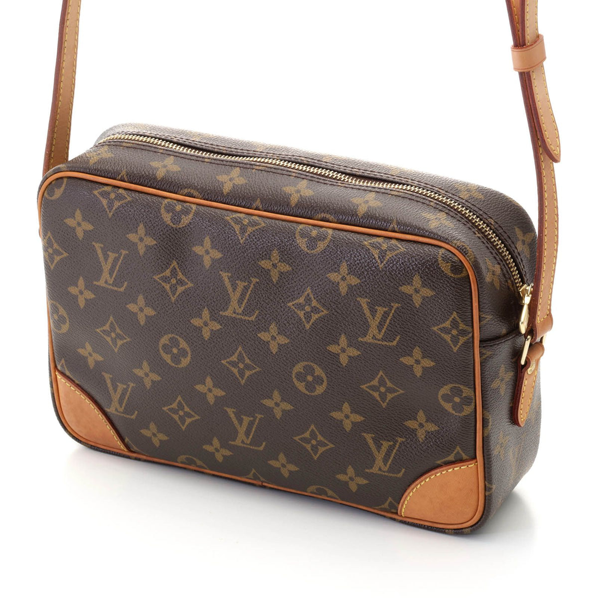 Louis Vuitton Trocadero 27 Monogram Shoulder Bag Canvas Brown — view 2