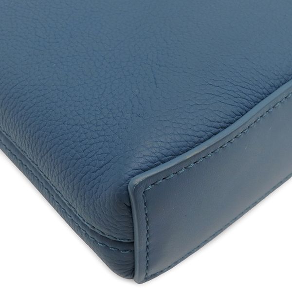Louis Vuitton Clutch LV Aerogram Pochette iPad Grain Calf Leather Blue Silver — view 4