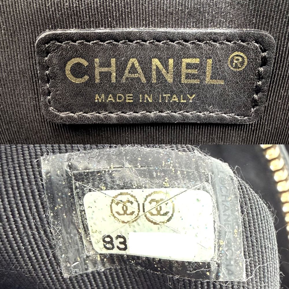 Chanel Tote Quilted Chain Handbag Shoulder CC Logo Caviar Leather Black Gold — view 5