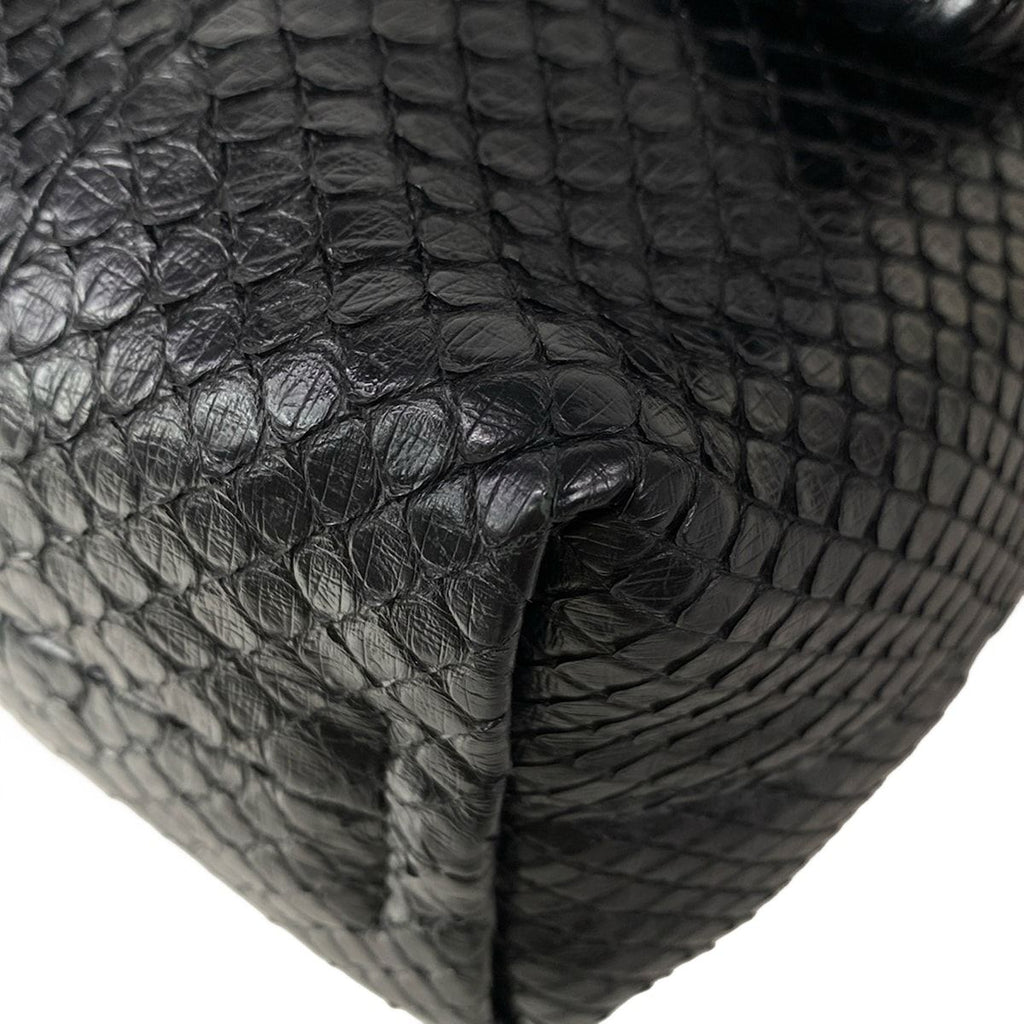 Fendi Handbag Mamma Bucket Black — view 7