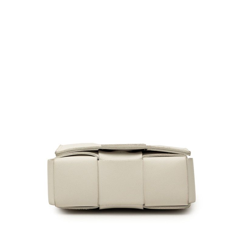 Bottega Veneta Maxi Intrecciato Cassette Mini Crossbody Shoulder Bag White — view 3