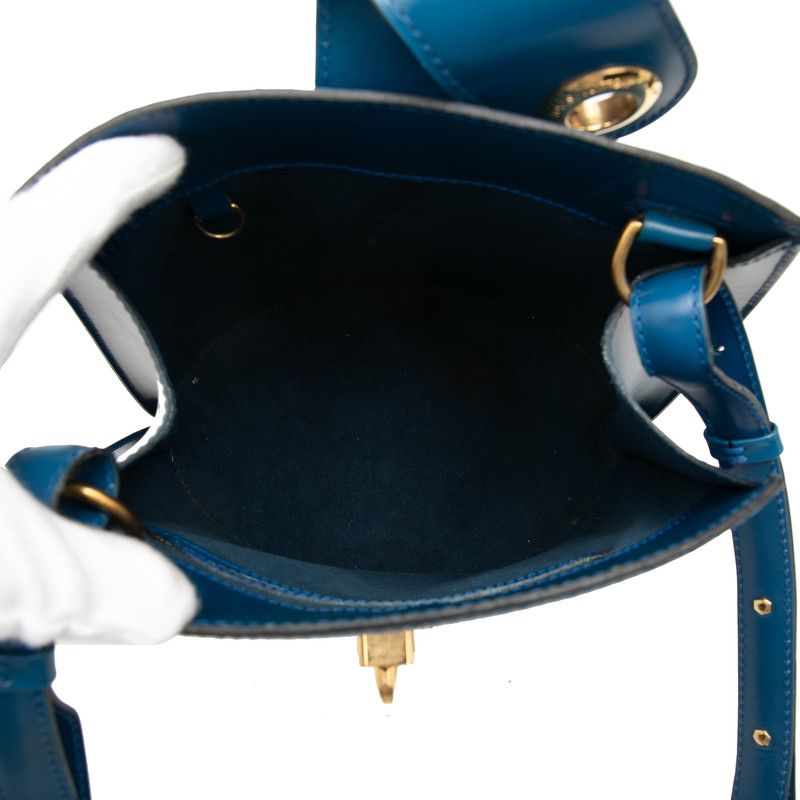Louis Vuitton Epi Cluny Shoulder Bag Toledo Blue Leather — view 4