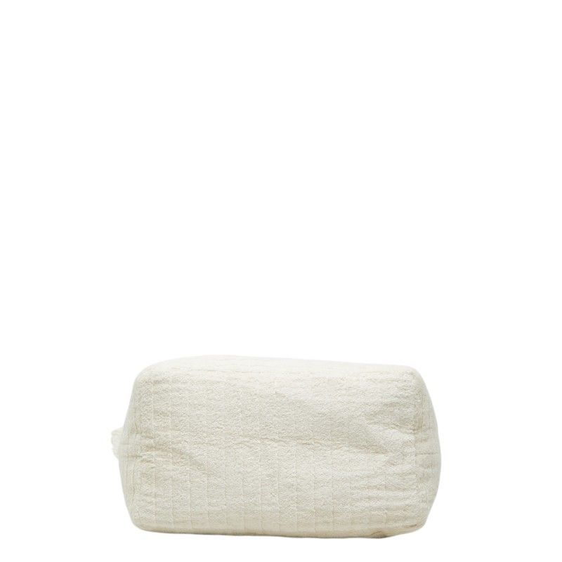 Chanel CC Logo Fringe Beach Tote Bag Ivory White Pile — view 3