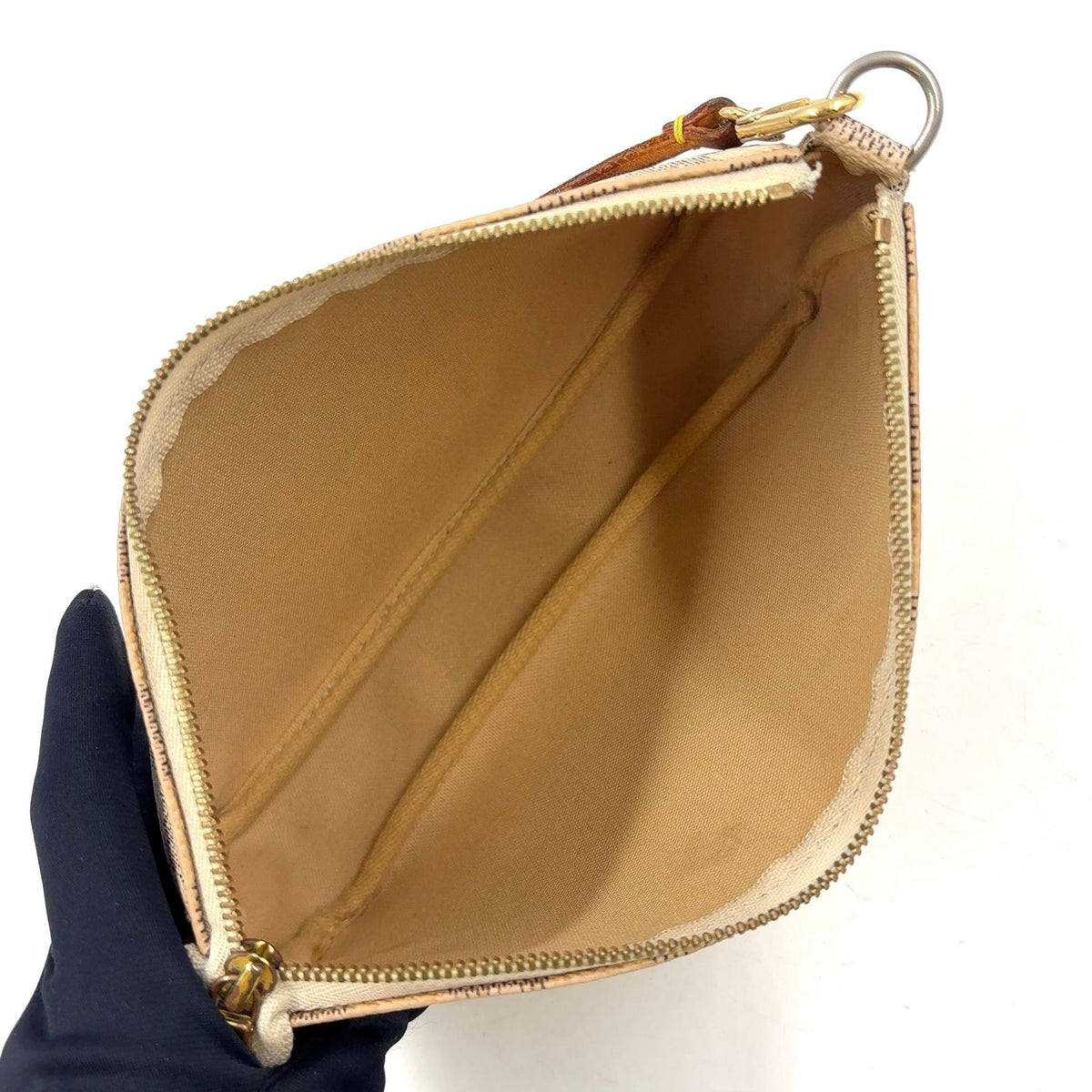Louis Vuitton Pochette Accessoires Damier Azur Leather White Handbag Gold — view 3