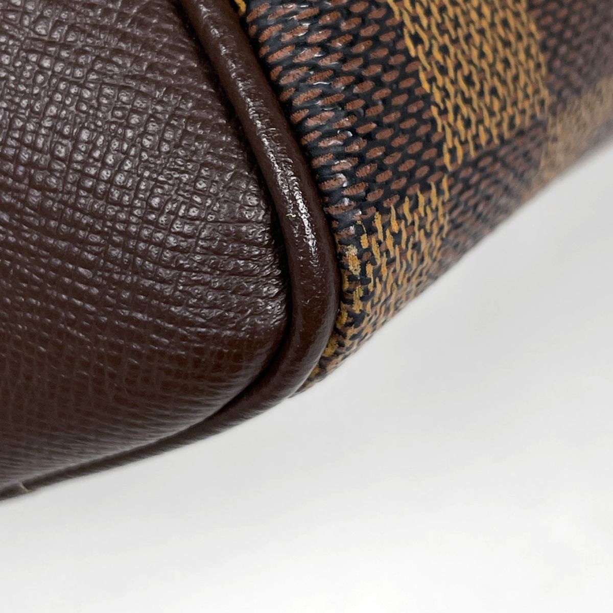Louis Vuitton Brera Handbag Damier Brown — view 3