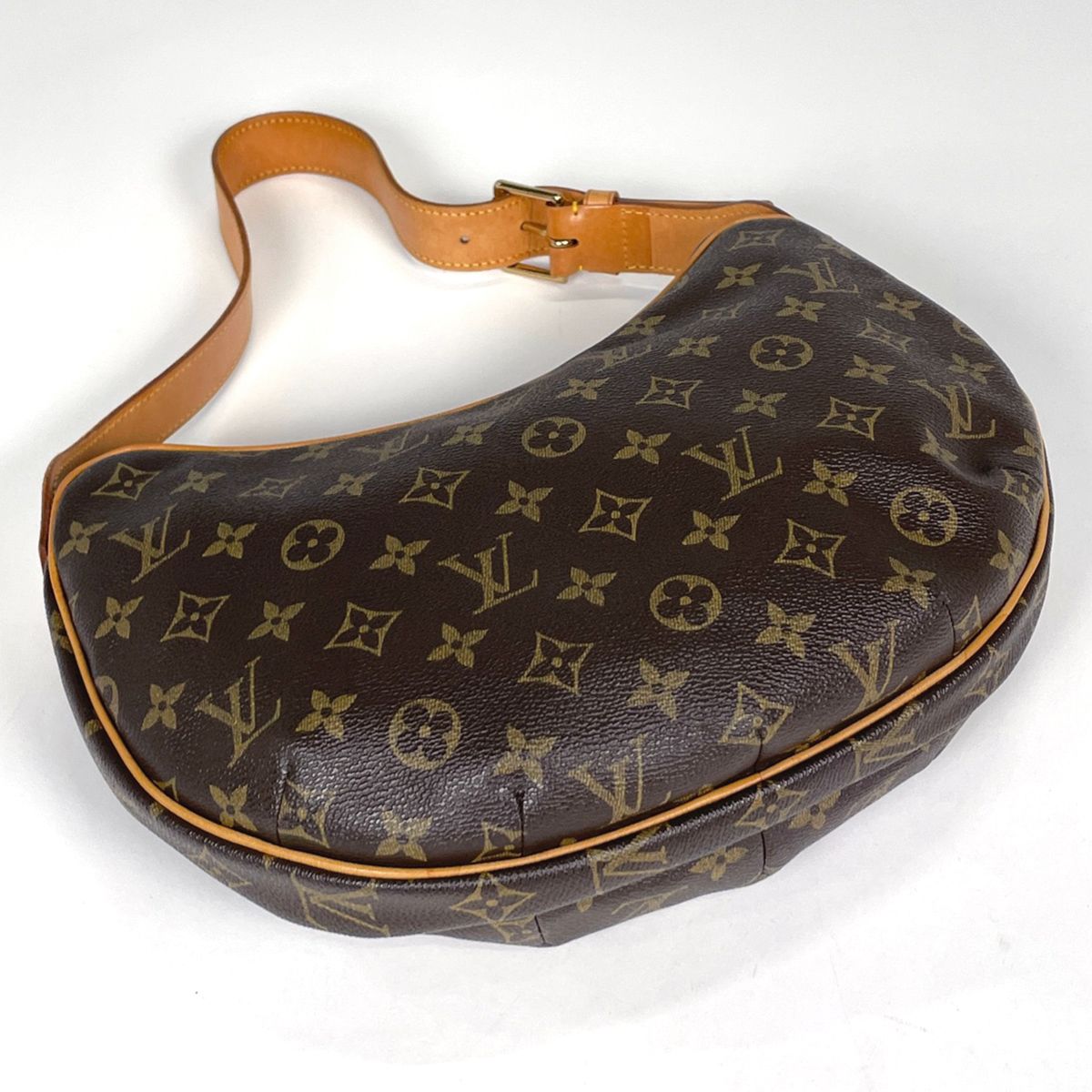 Louis Vuitton Croissant MM Shoulder Bag Monogram Brown — view 2