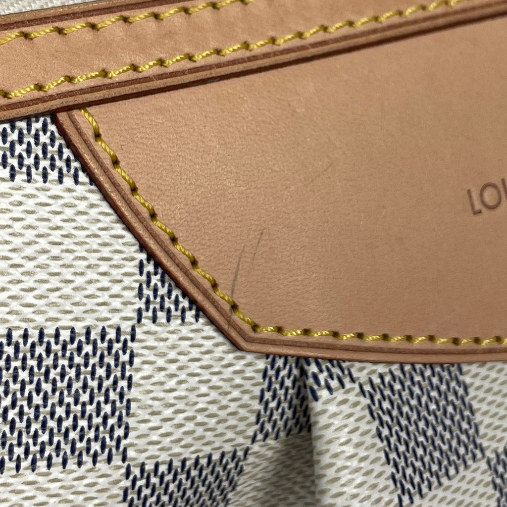 Louis Vuitton Siracusa PM Shoulder Bag Damier Azur White — view 4
