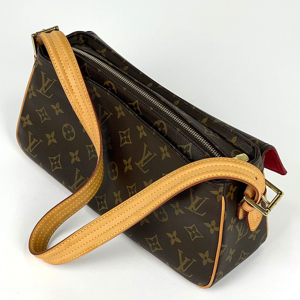 Louis Vuitton Viva-Cite MM Shoulder Bag Monogram Brown — view 5