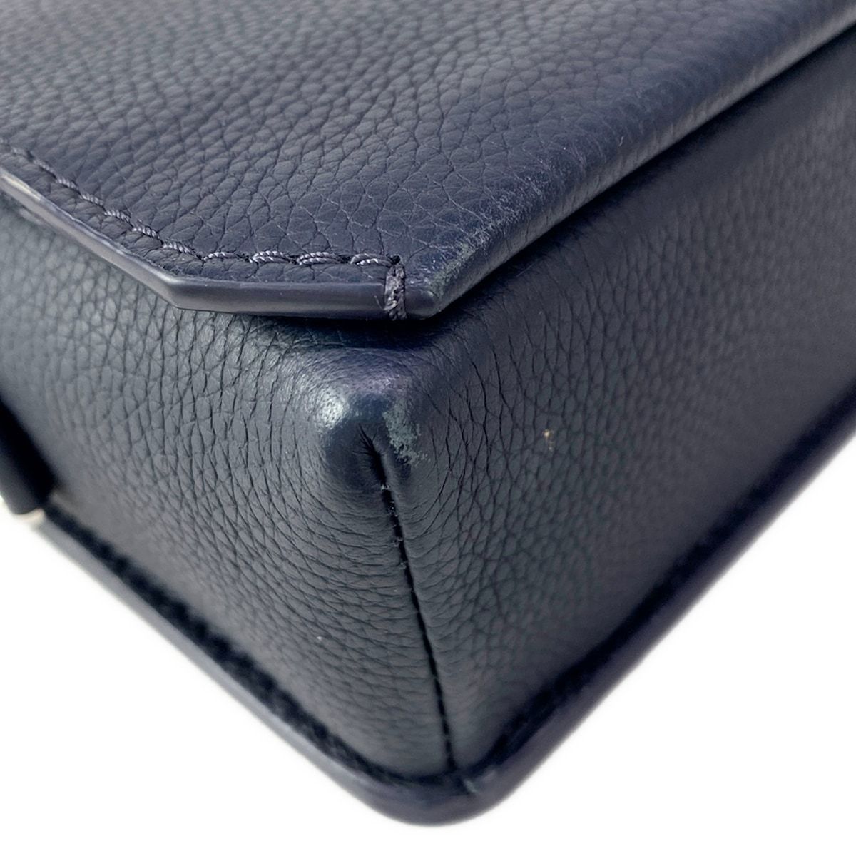Louis Vuitton Wallet LV Aerogram Fast Line Wearable Blue Marine on Chain — view 7