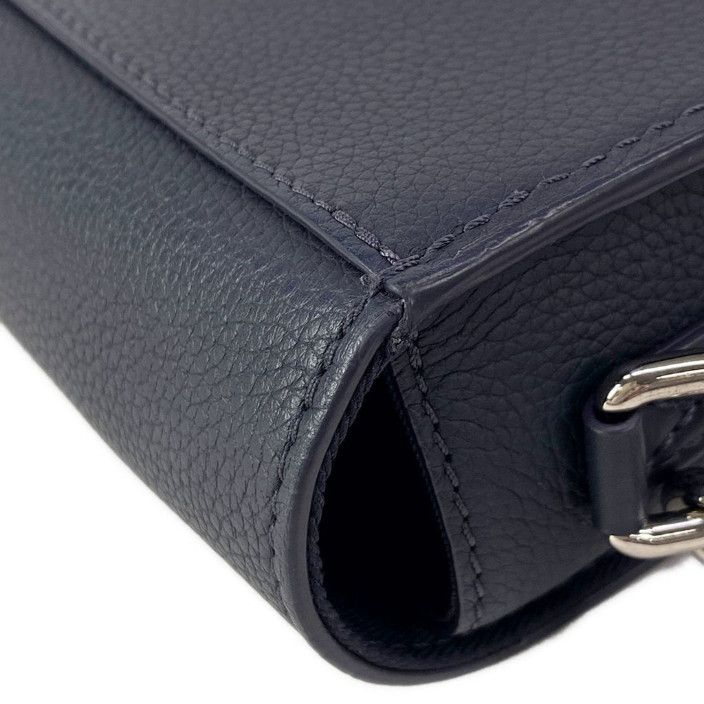 Louis Vuitton Wallet LV Aerogram Fast Line Wearable Blue Marine on Chain — view 8