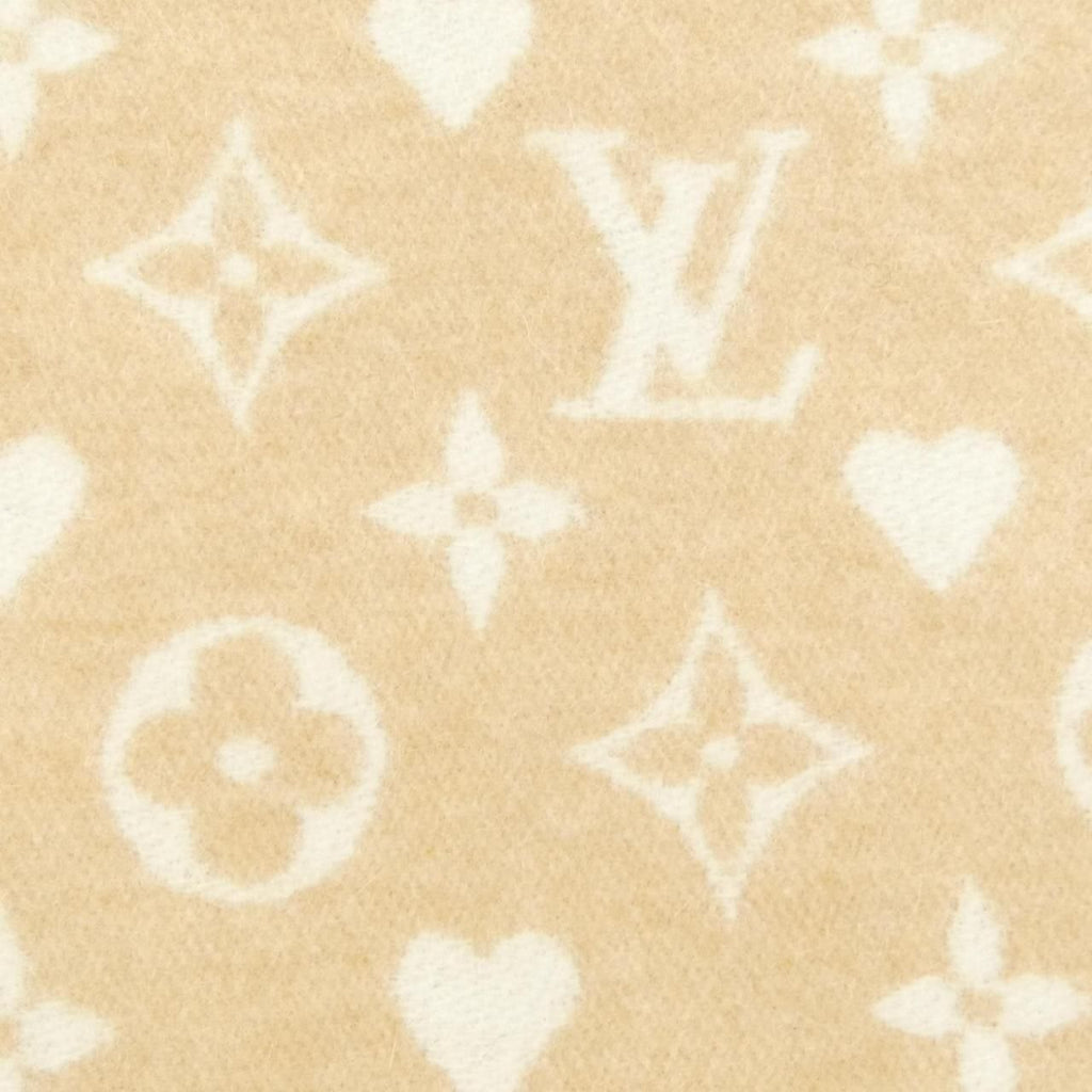 Louis Vuitton Game on Scarf — view 4