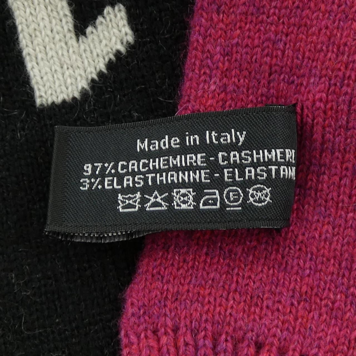 Chanel 23A Scarf Black — view 3