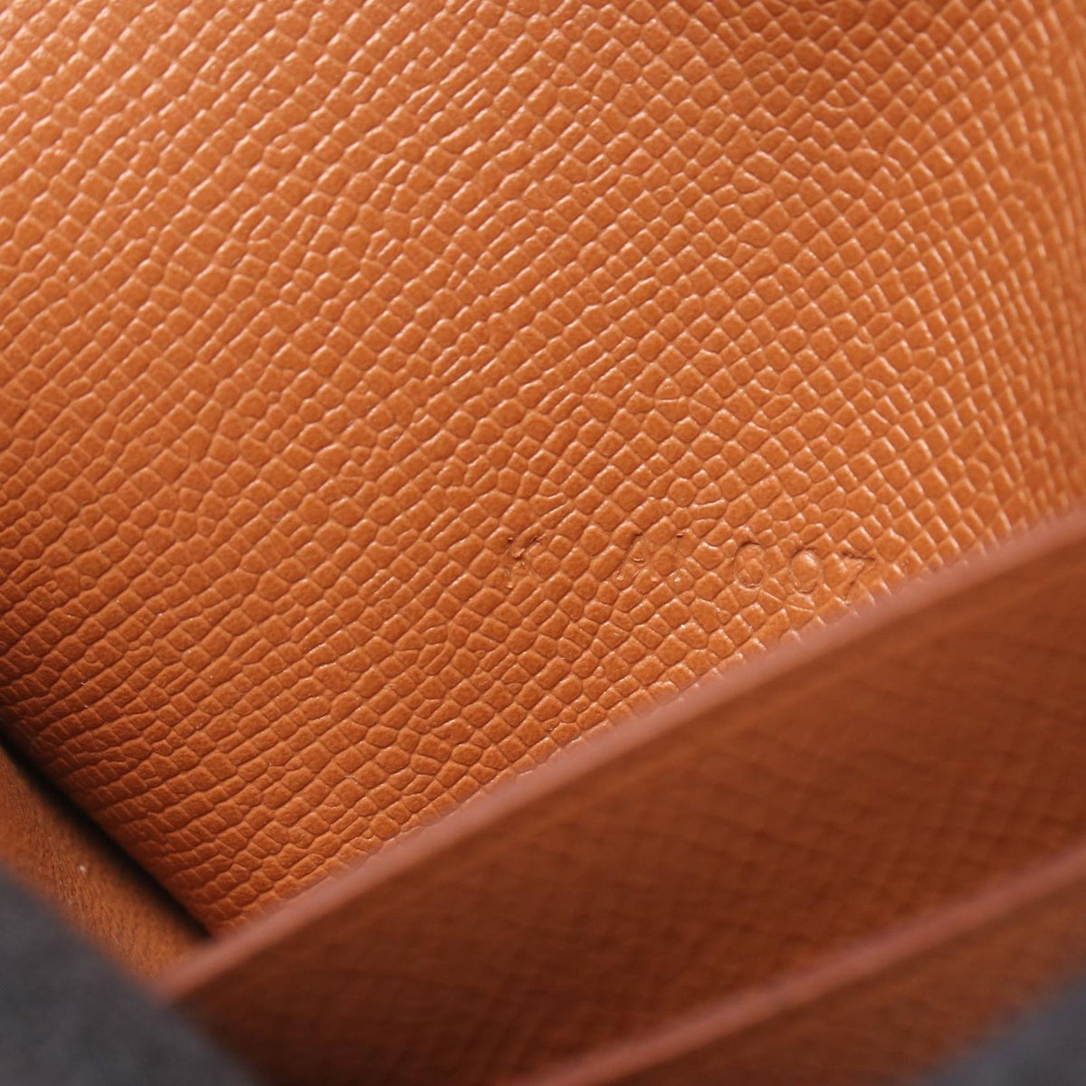 Hermes Trifold Wallet Charniere Compact Gold — view 6