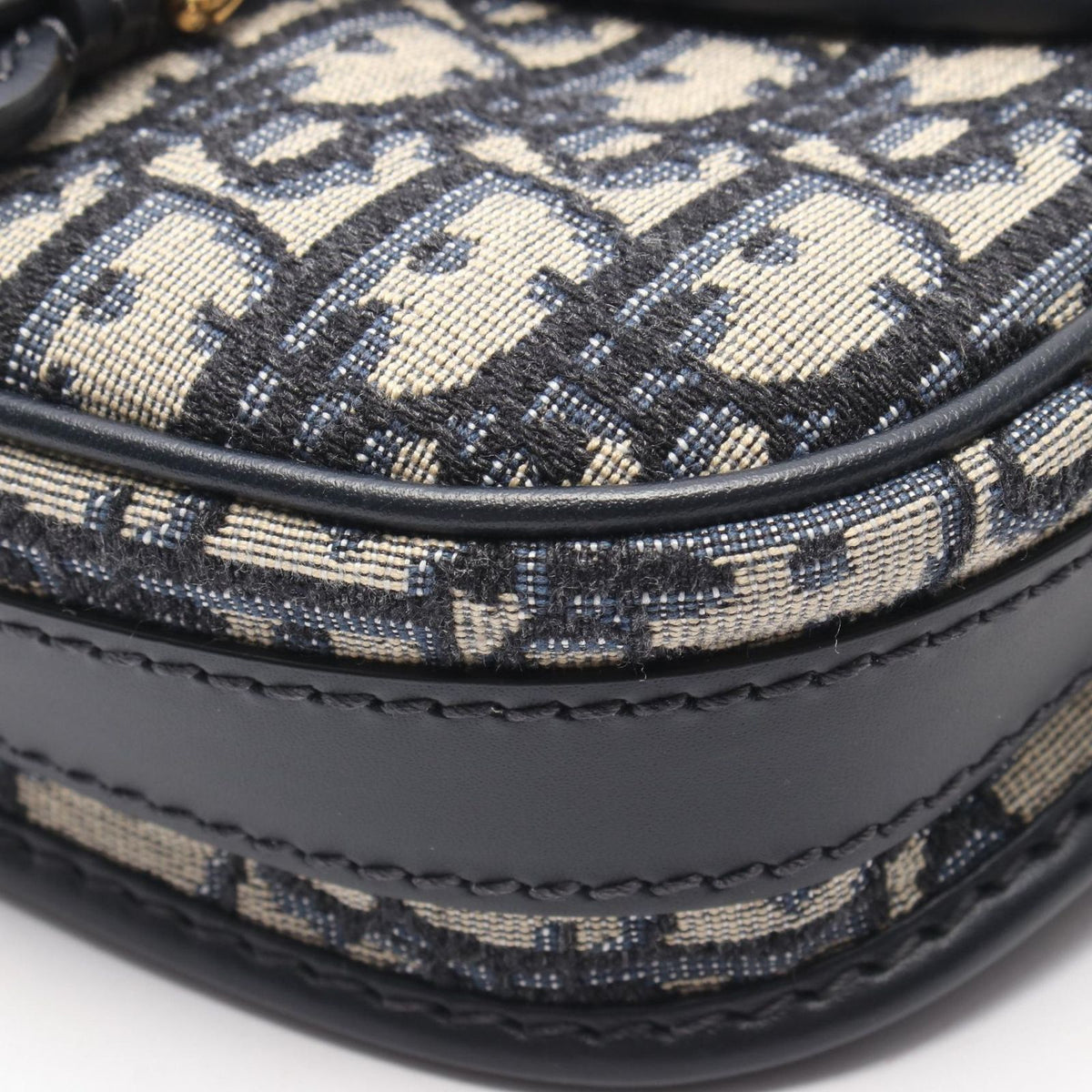 Dior Shoulder Bag Bobby Small Oblique Beige Navy Canvas Leather — view 5
