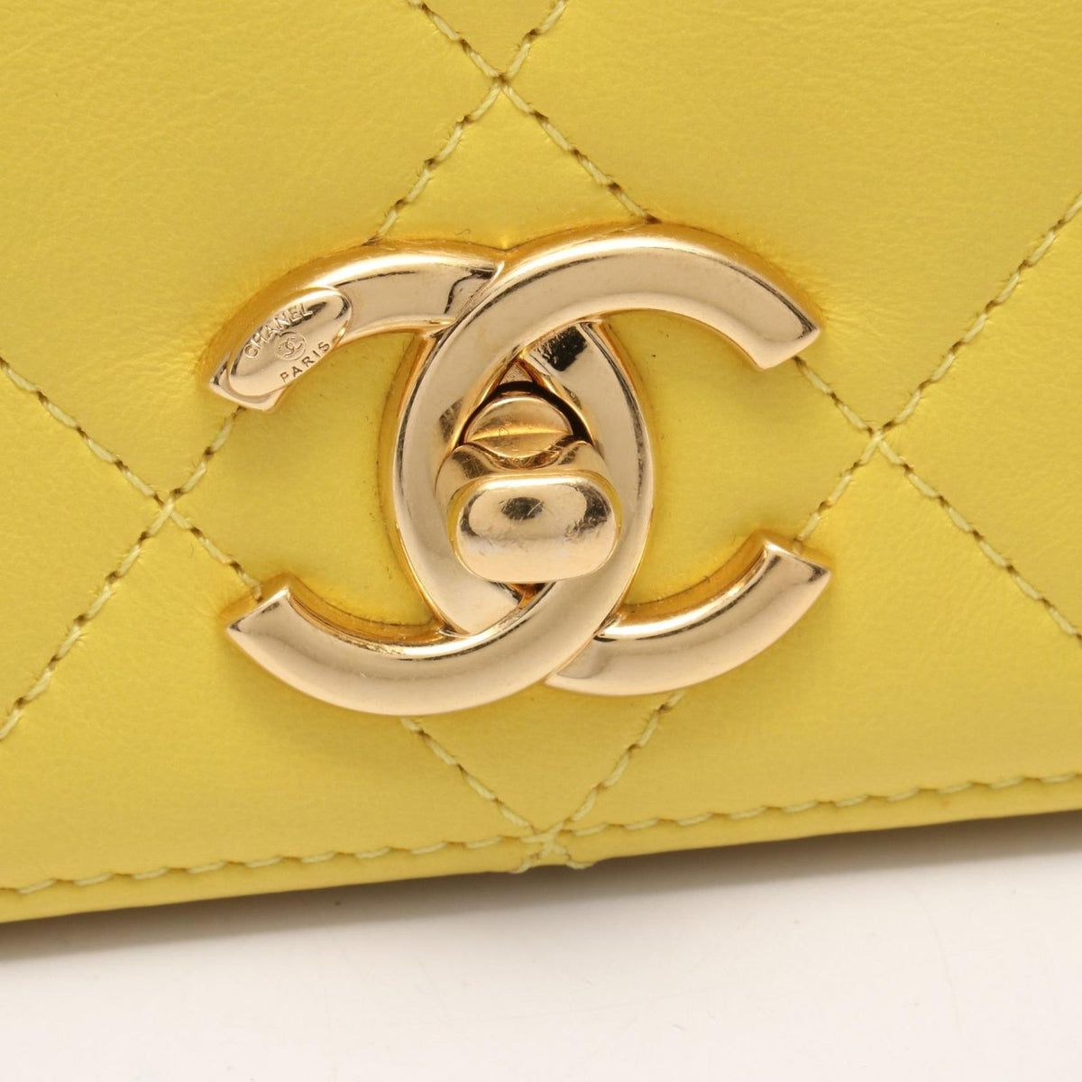 Chanel Shoulder Bag Quilted Full Flap Small Yellow Lambskin Chain — view 7