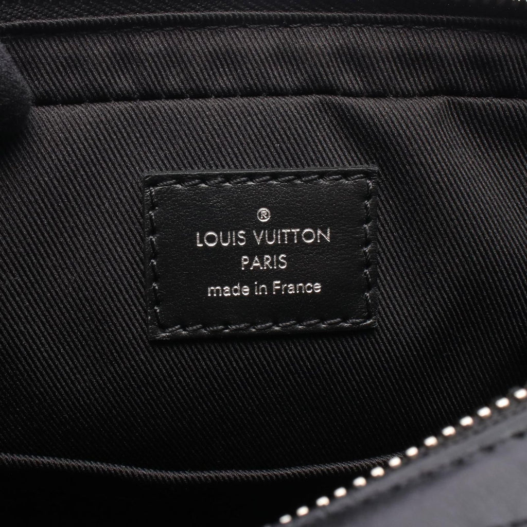 Louis Vuitton Shoulder Bag Trio Messenger Antarctica Leather — view 4