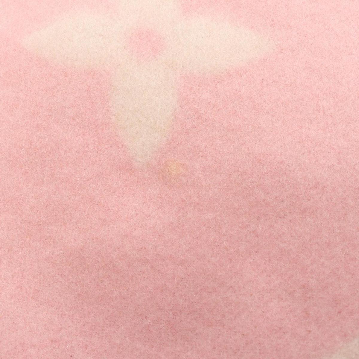 Louis Vuitton Scarf Reykjavik Gradient Monogram Mufflers — view 5