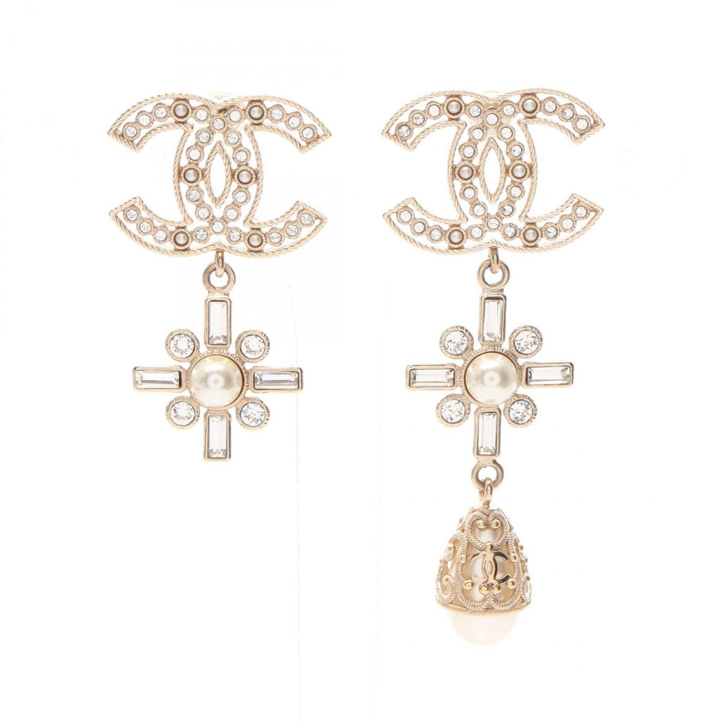 Chanel Earrings CC Logo