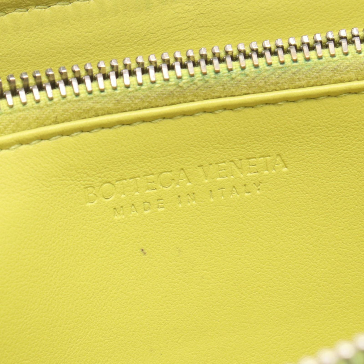 Bottega Veneta Round Wallet Maxi Intrecciato Lime Leather — view 4