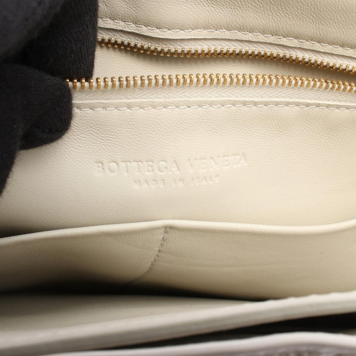 Bottega Veneta Shoulder Bag Marie Ivory Leather Padded — view 4
