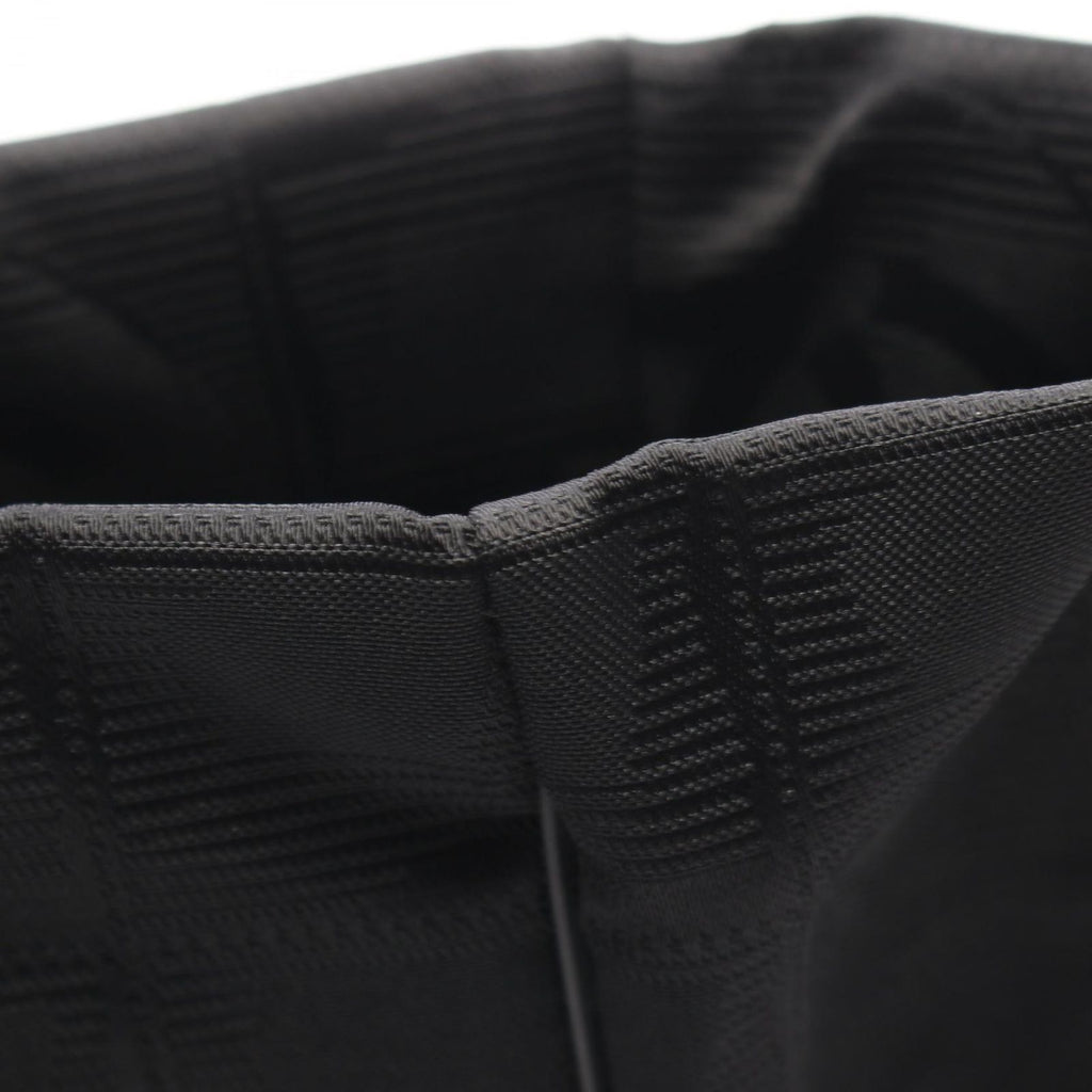 Chanel Tote Bag New Travel Line MM Black Leather MM — view 8