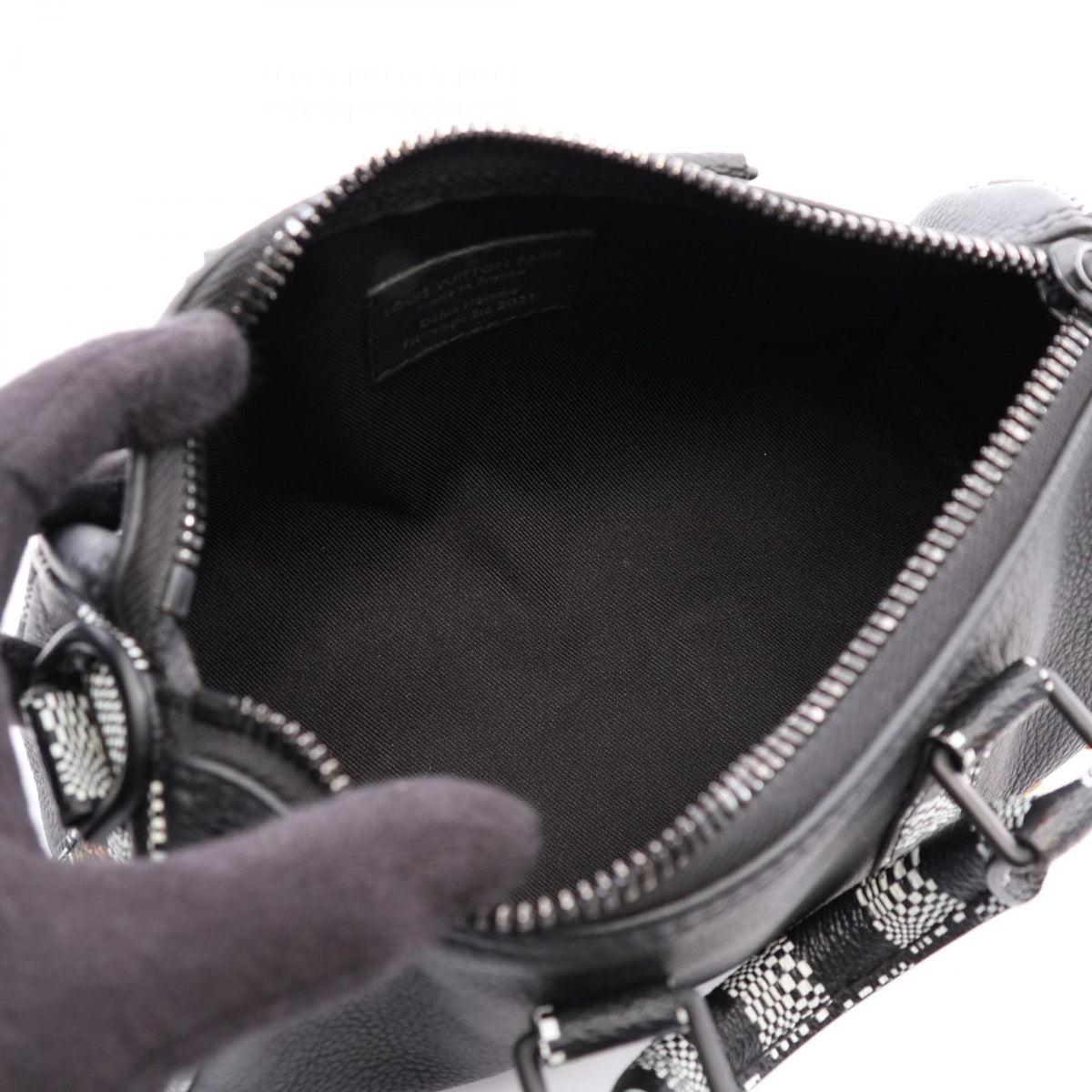 Louis Vuitton Handbag City Keepall XS Damiedi Torted 2-Way Noir White Orange — view 3