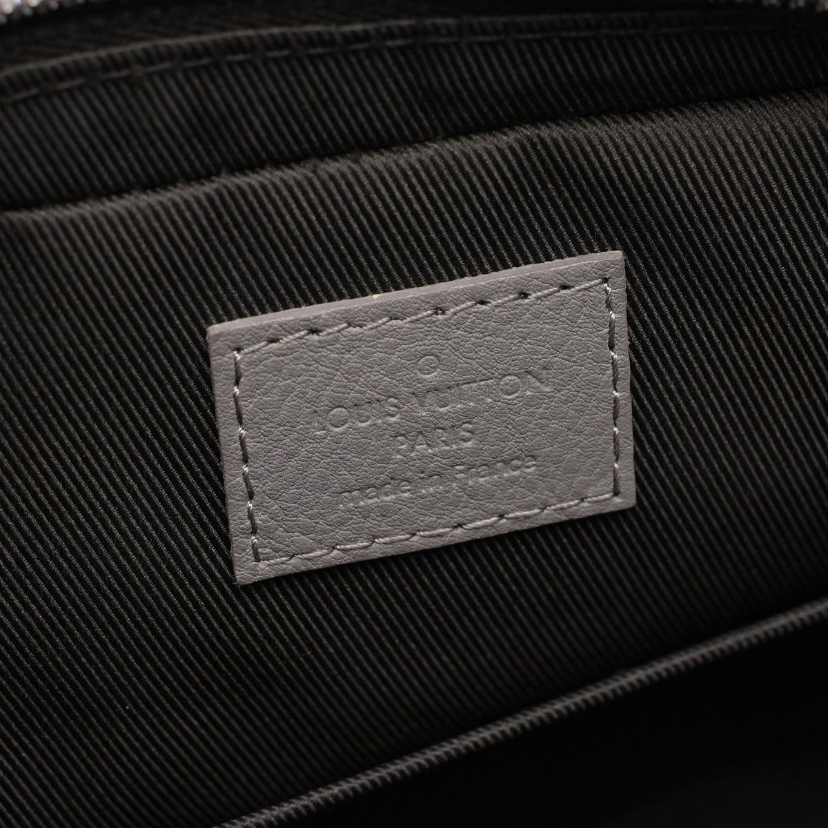 Louis Vuitton Shoulder Bag Trio Messenger Monogram Shadow Gray Leather — view 4
