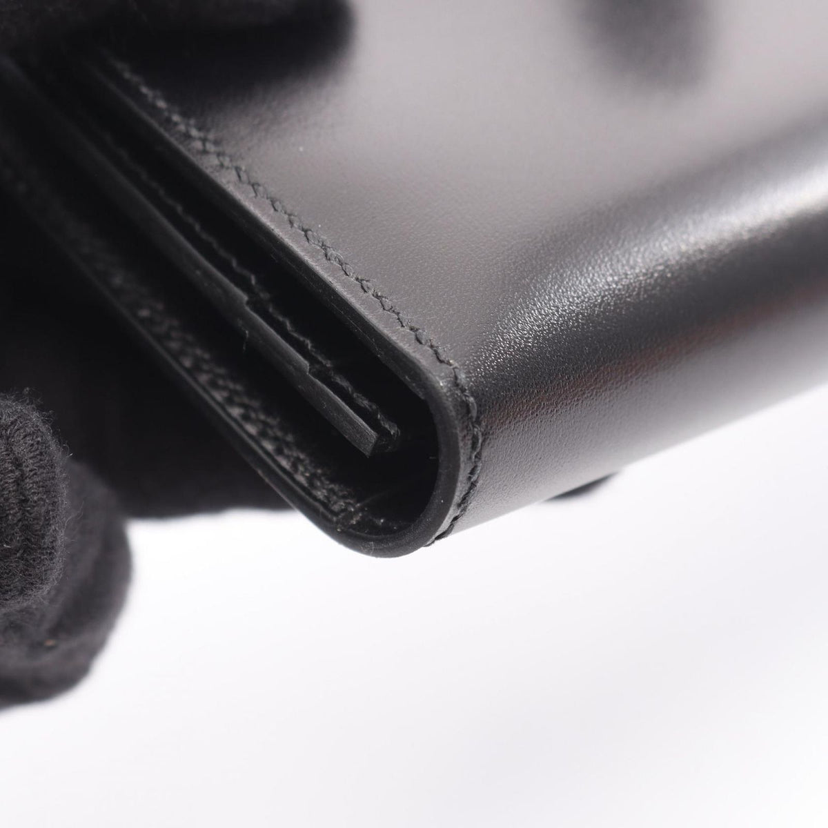 Hermes Bifold Wallet Bearn Soufflet Monochrome Black Calfskin — view 8
