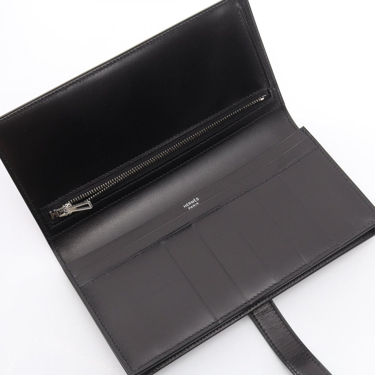 Hermes Bifold Wallet Bearn Soufflet Monochrome Black Calfskin — view 3
