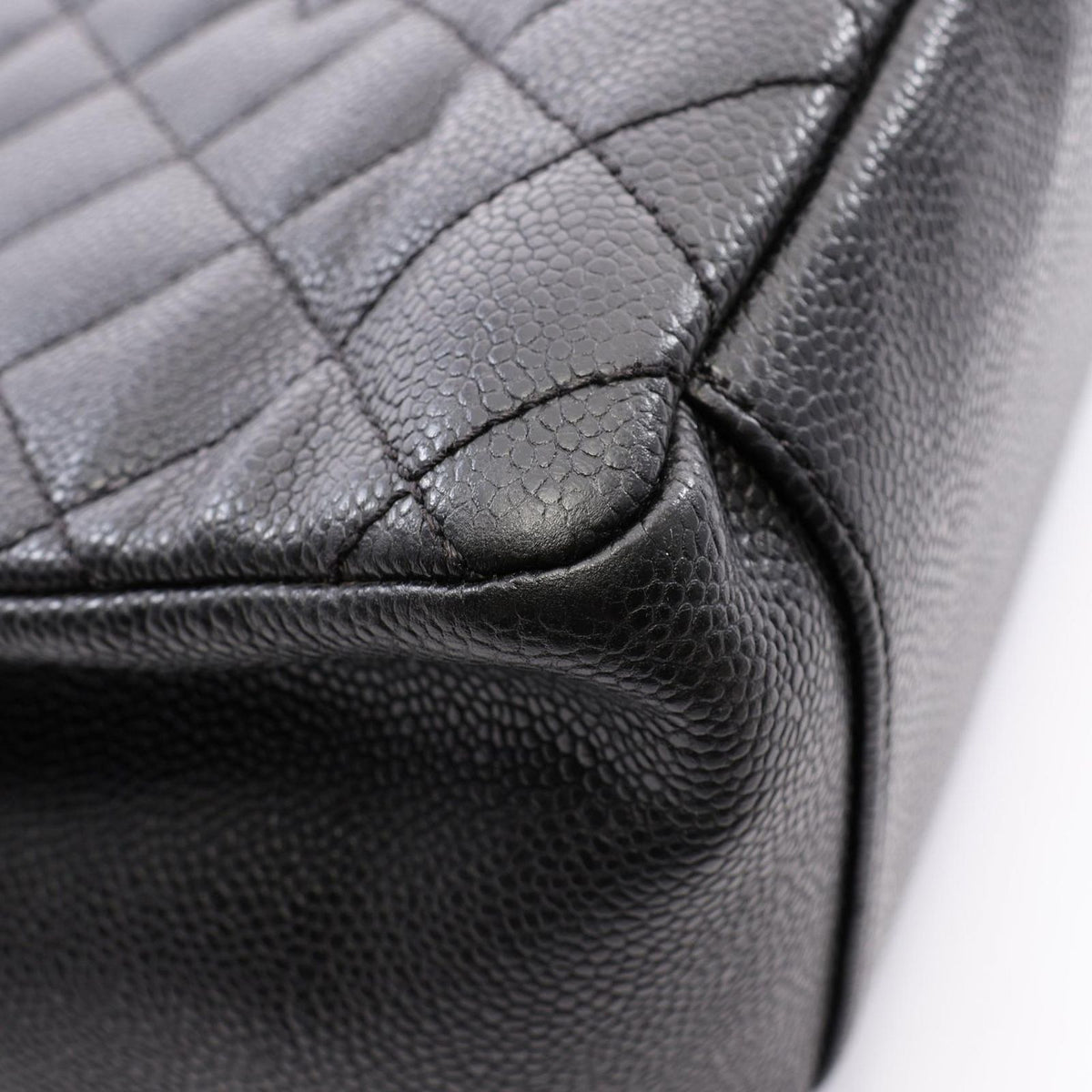 Chanel Tote Bag Quilted Grand Shopping GST Black Caviar Leather GST Chain — view 6