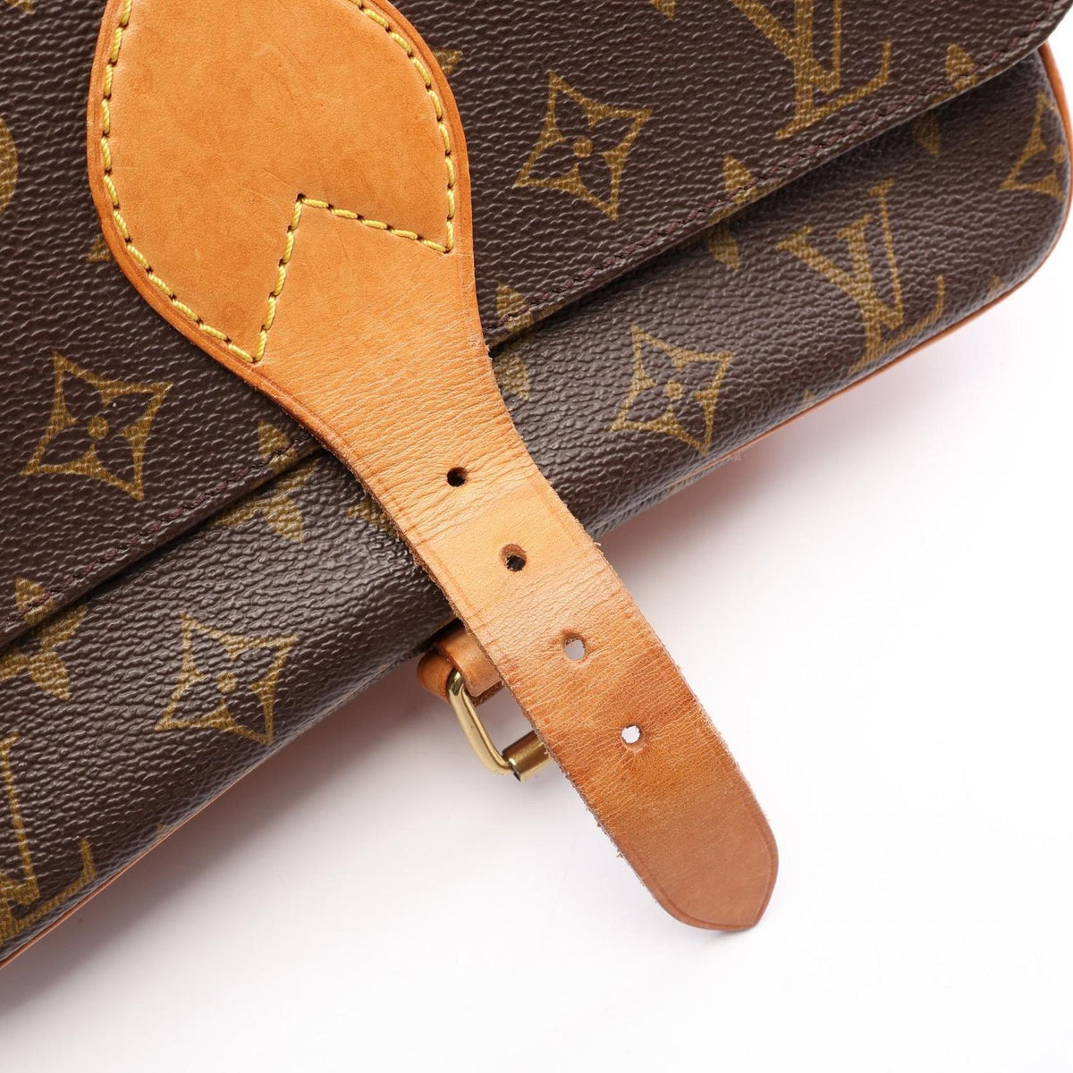 Louis Vuitton Shoulder Bag Cartouchiere GM Monogram Leather — view 8