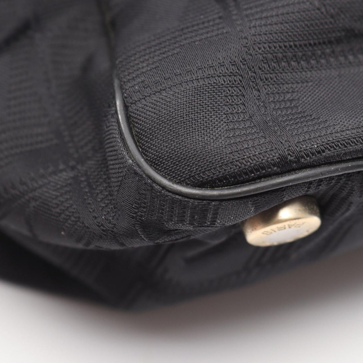 Chanel Tote Bag New Travel Line MM Black Leather MM — view 6