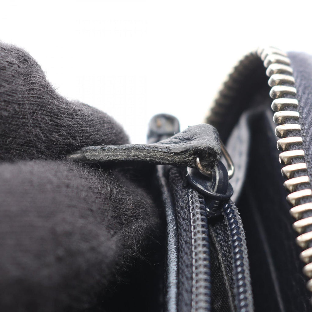 Gucci Round Wallet GG Metal Navy Leather — view 6