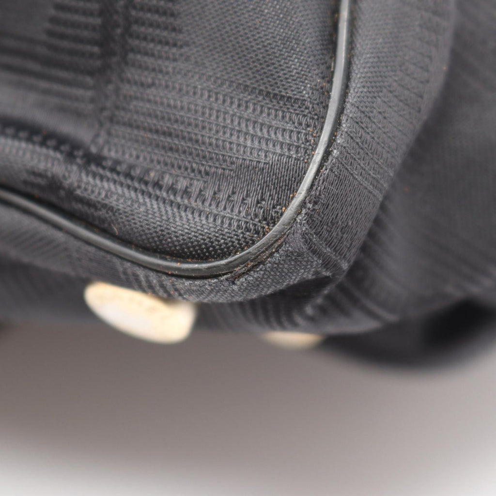 Chanel Tote Bag New Travel Line MM Black Leather MM — view 8