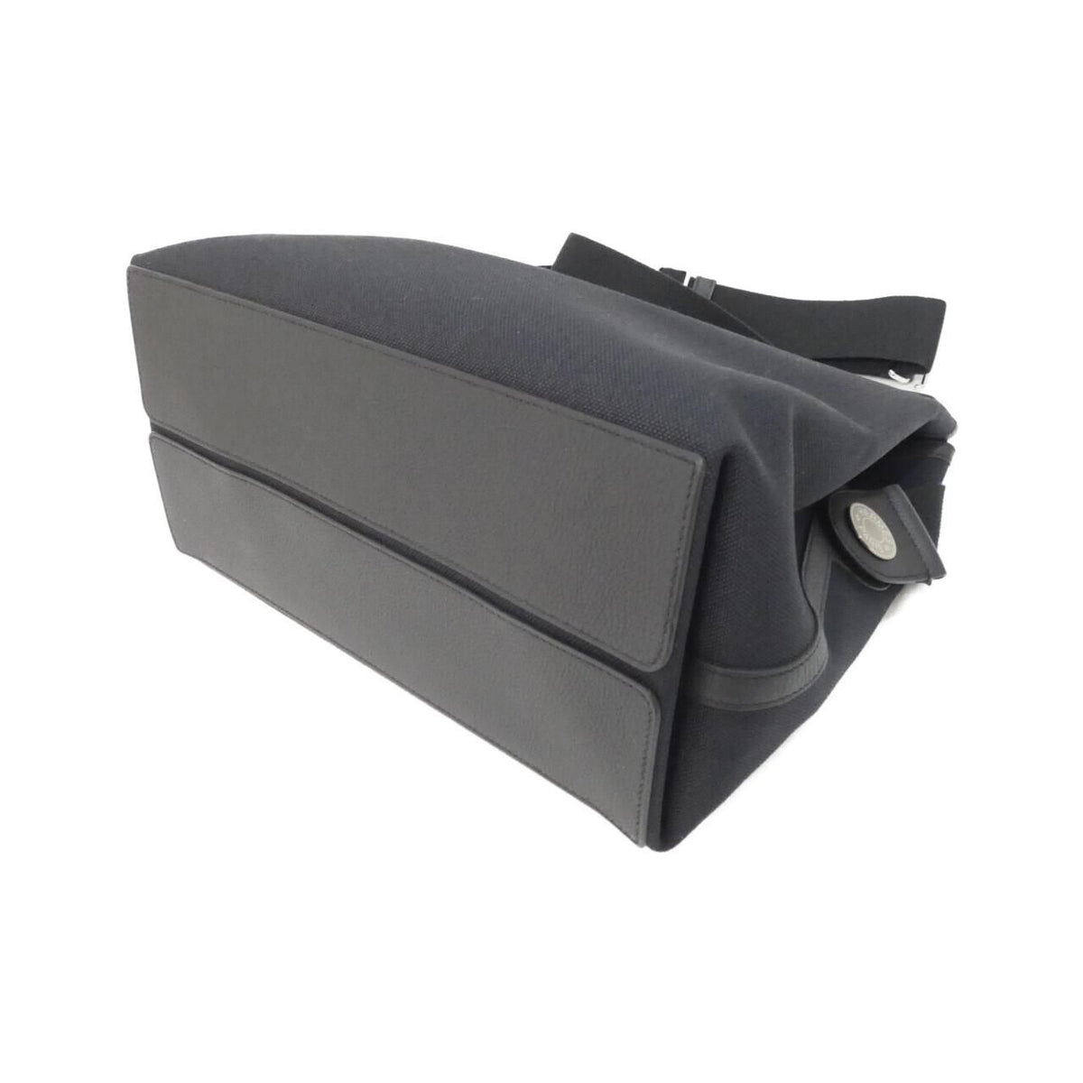 Hermes M S Sac Fourre Tout Shoulder Bag — view 2
