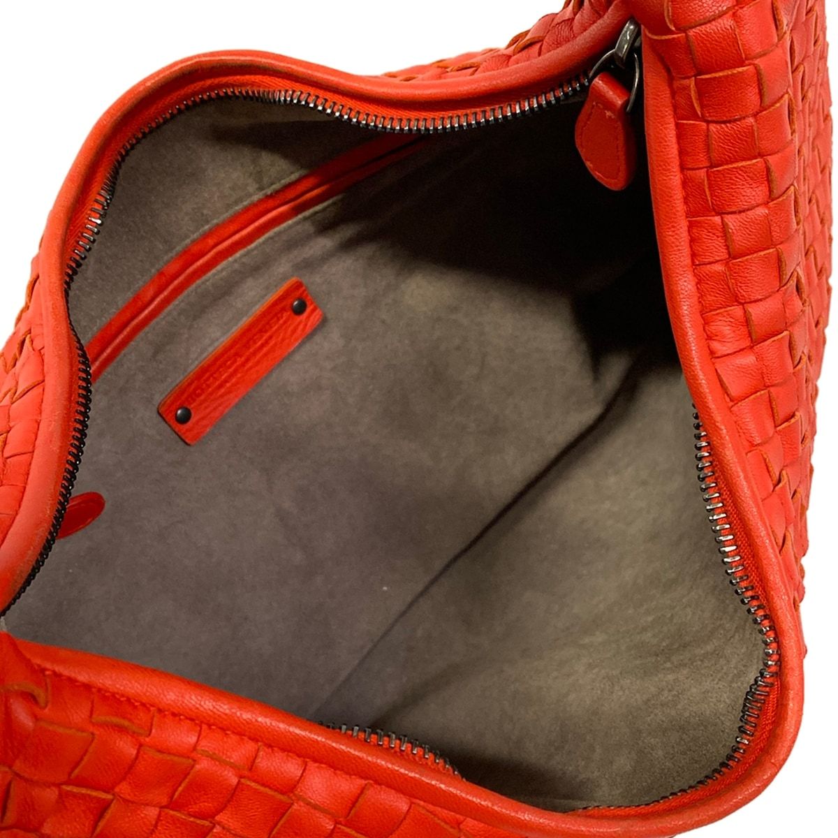 Bottega Veneta Handbag Intrecciato Red Leather — view 7