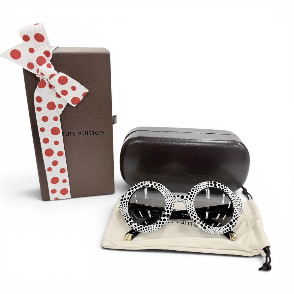 Louis Vuitton Vuitto Yayoi Kusama Way Blanc Dot Pattern Sunglasses 44 30 Demo — view 2