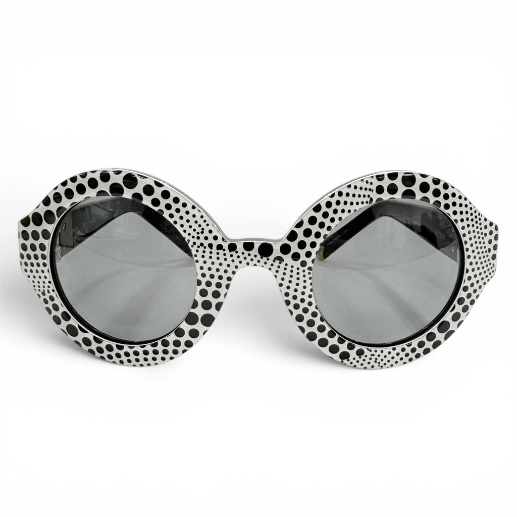 Louis Vuitton Vuitto Yayoi Kusama Way Blanc Dot Pattern Sunglasses 44 30 Demo — view 3