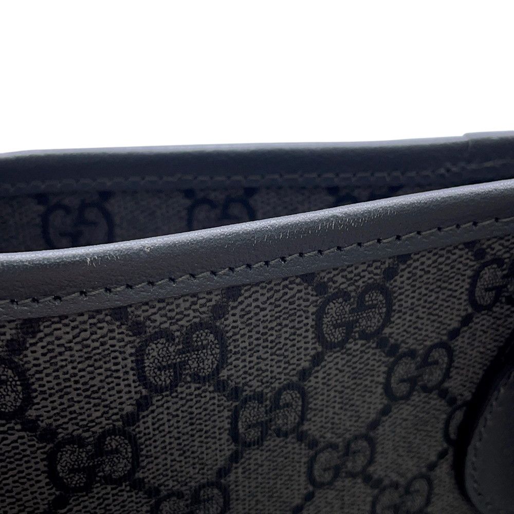 Gucci Tote GG Supreme Medium 2-Way Shoulder Bag — view 8