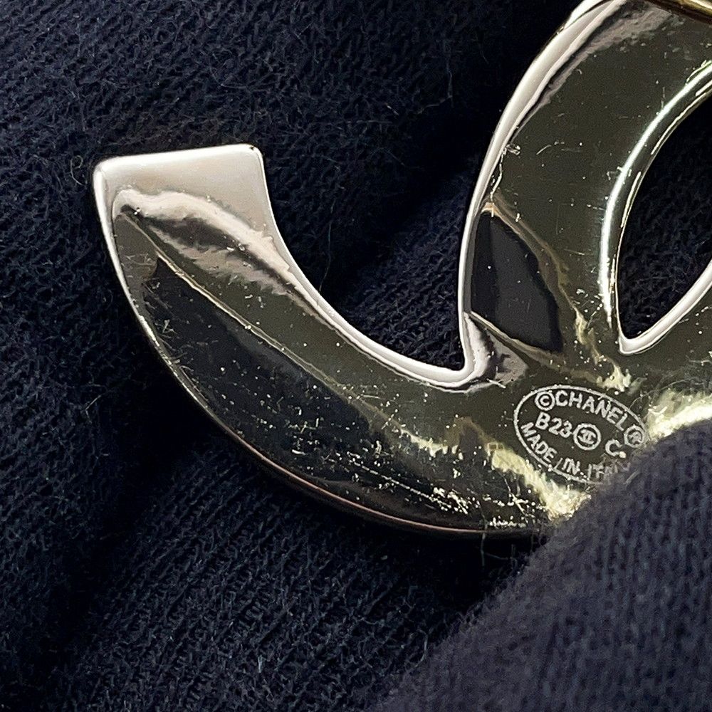 Chanel Brooch CC Logo — view 7