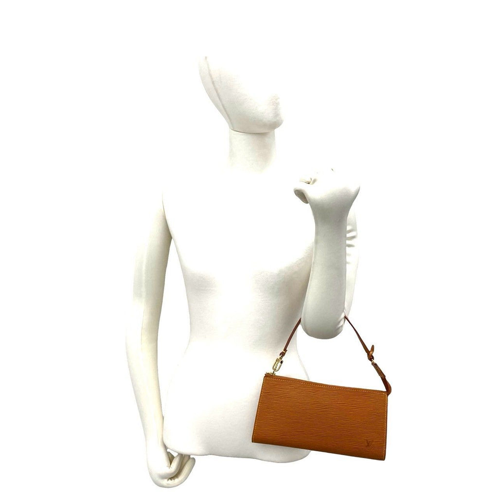 Louis Vuitton Vintage Accessoires Epi Leather Handbag Cipango Gold Brown — view 2
