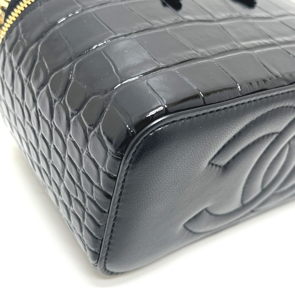 Chanel Shoulder Bag CC Logo Croco Embossed Vanity Leather Black — view 7