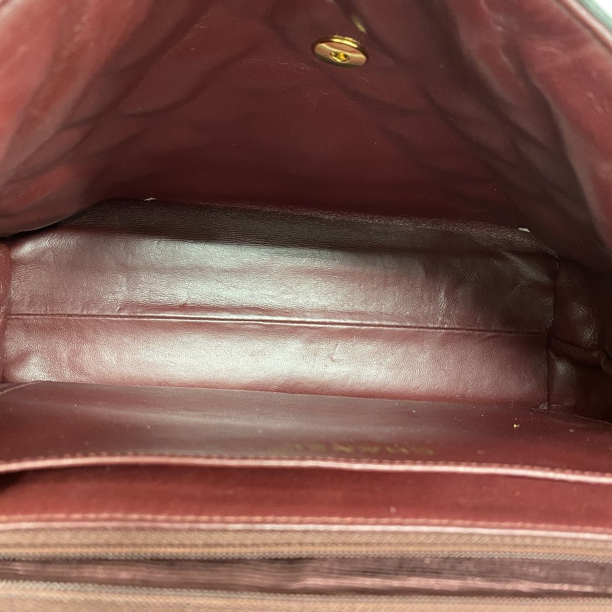 Chanel Handbag Quilted Lambskin Black Gold — view 4