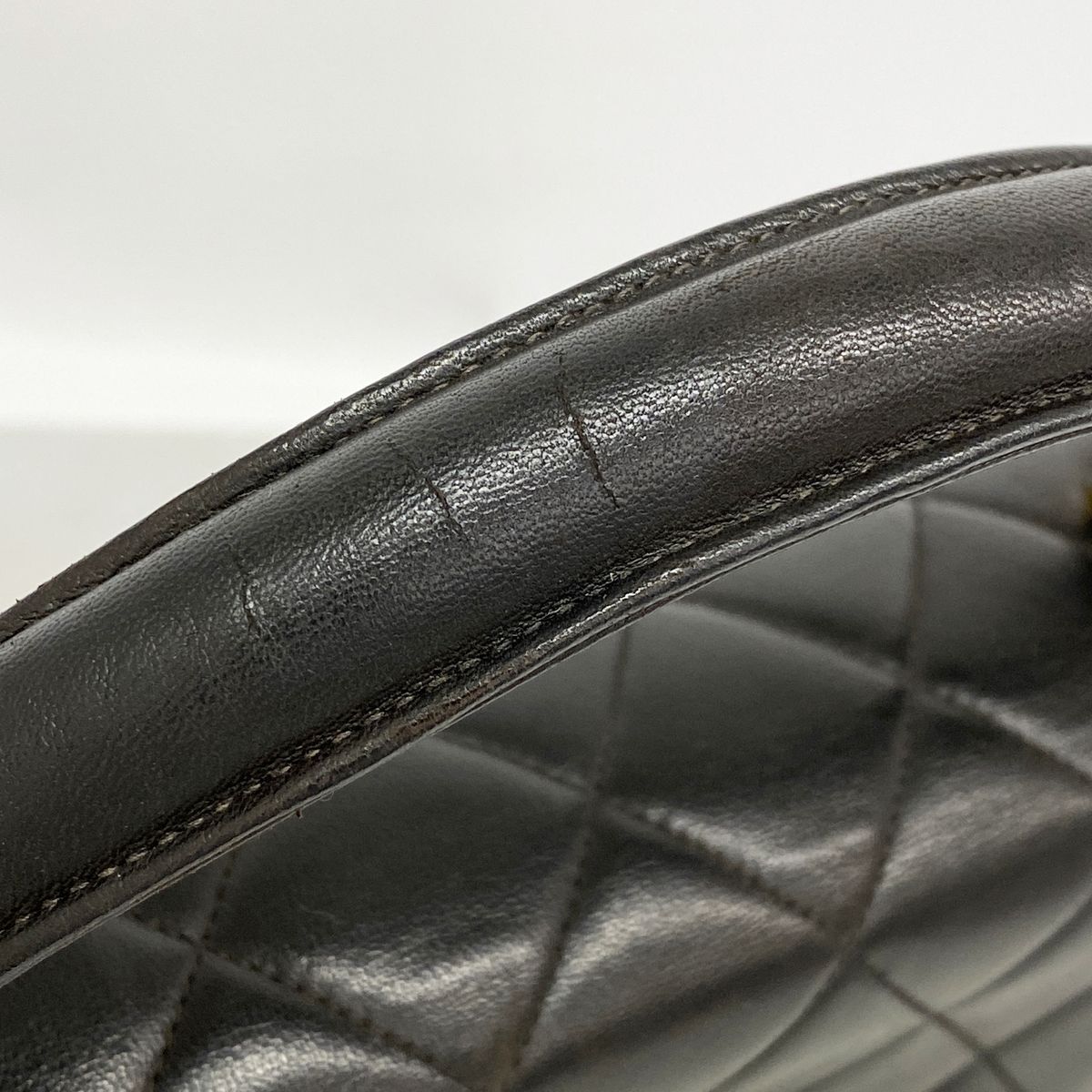 Chanel Handbag Quilted Lambskin Black Gold — view 8