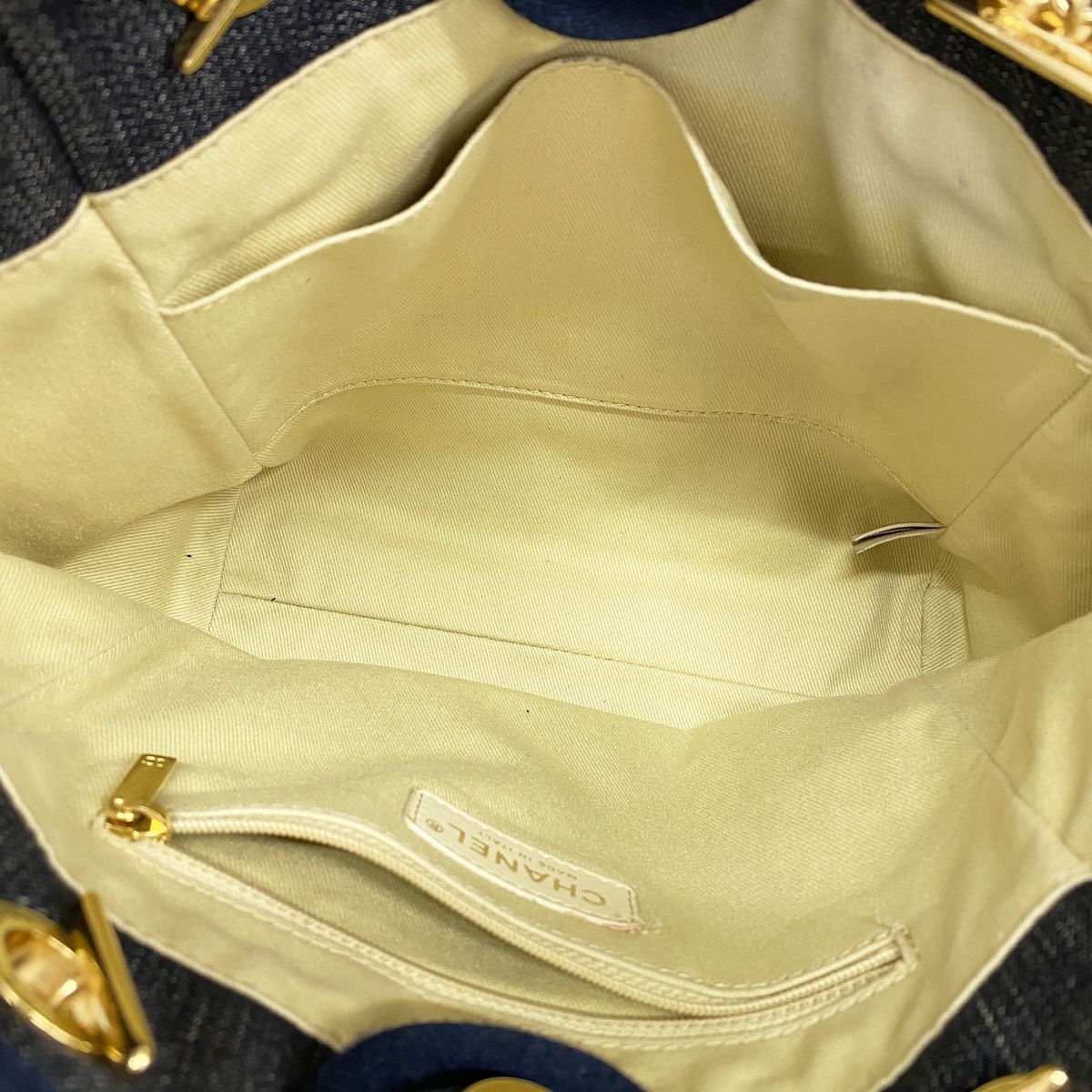 Chanel Chain Tote Bag Deauville Denim Navy Gold — view 4