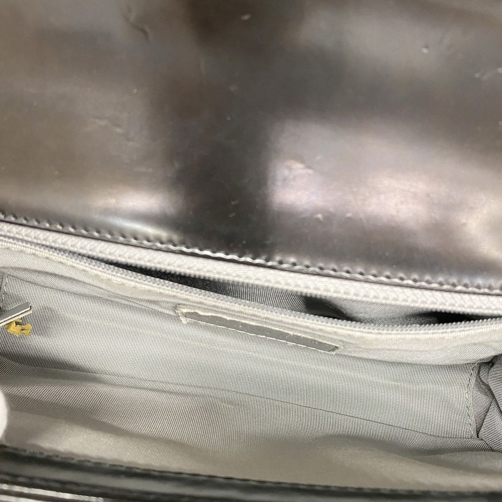 Chanel Shoulder Bag Boy Leather Black Silver — view 4