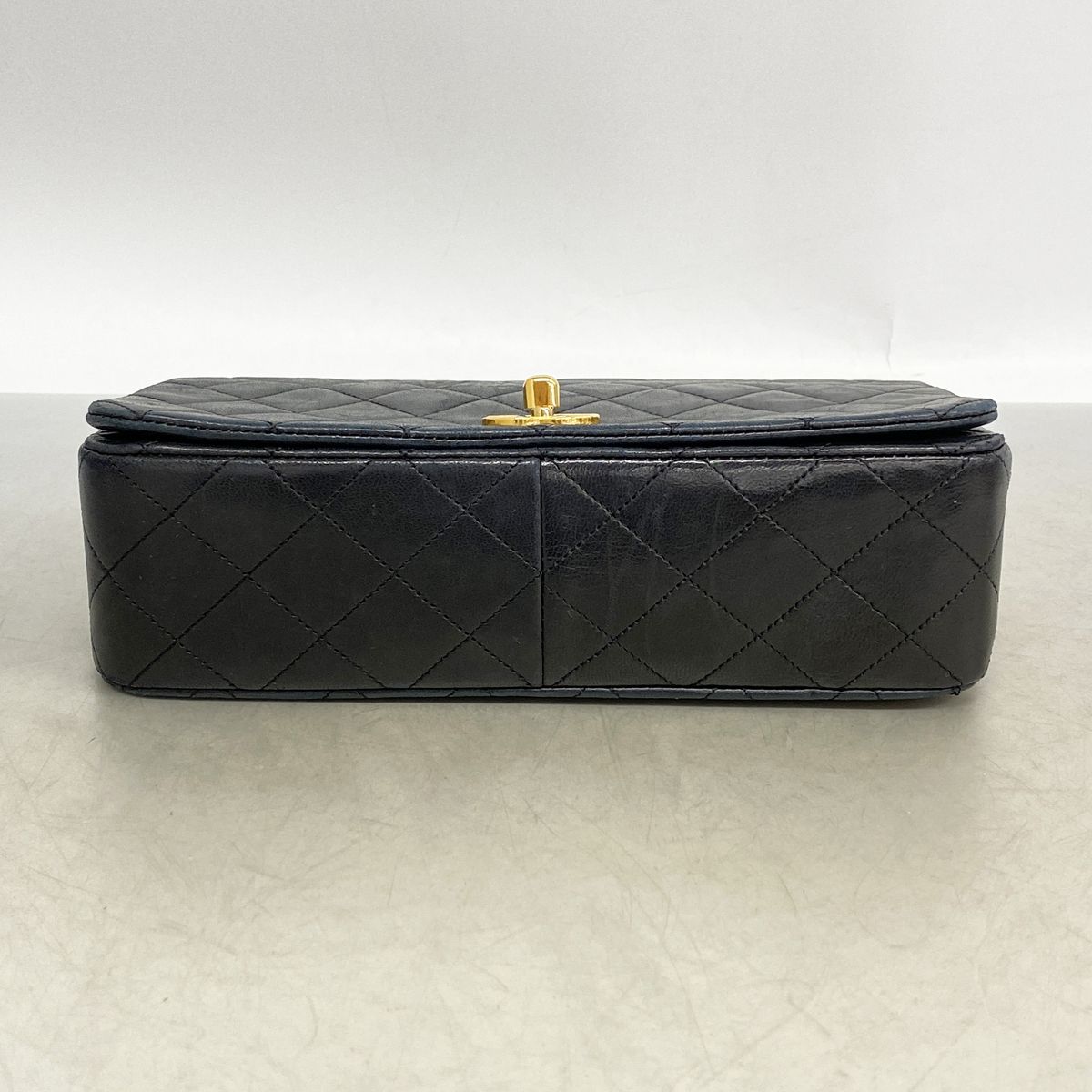 Chanel Shoulder Bag Quilted Lambskin Black Gold — view 3