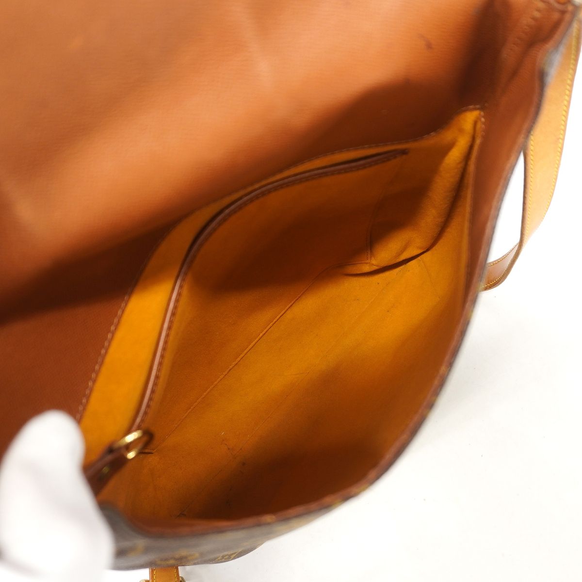 Louis Vuitton Shoulder Bag Monogram Musette Brown — view 4