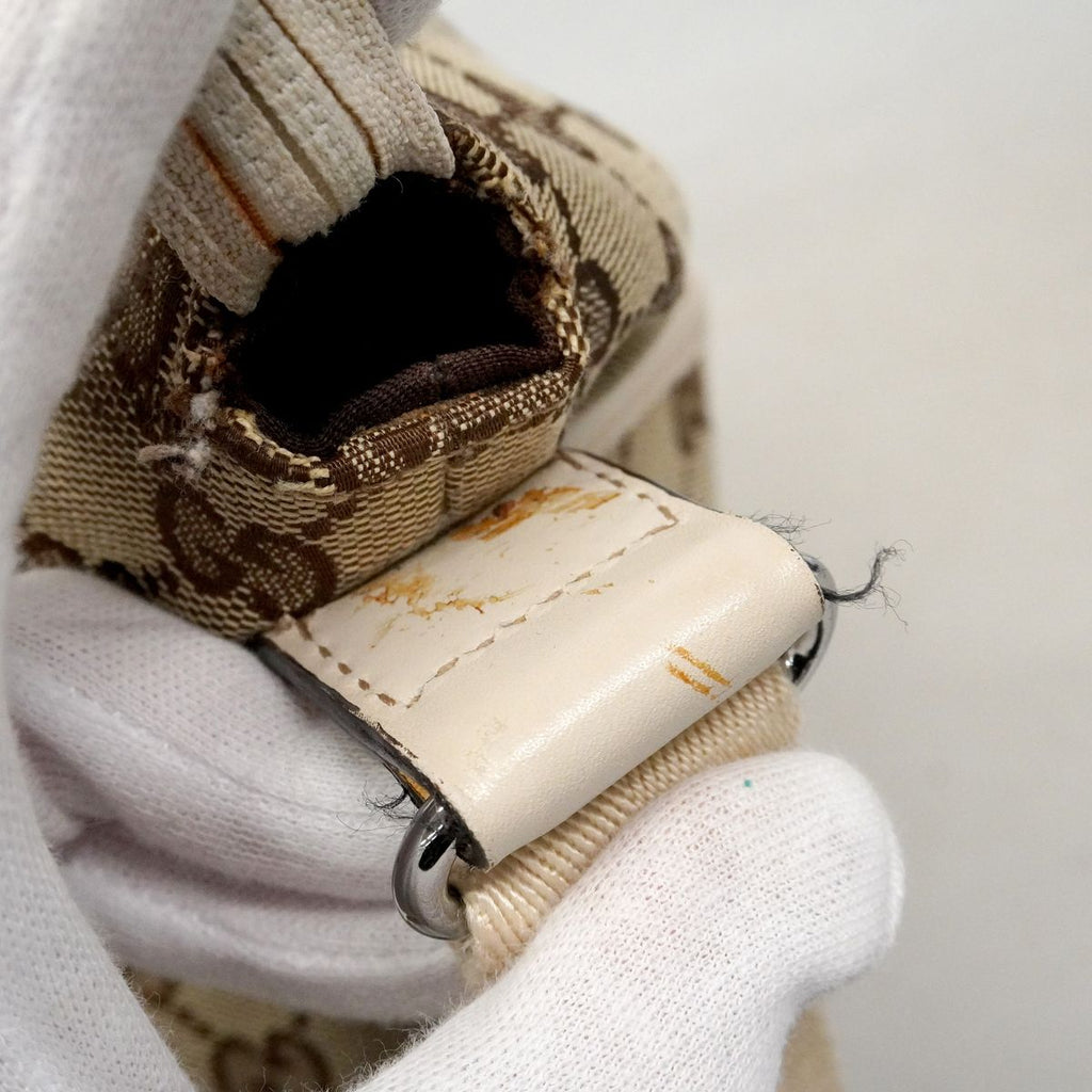 Gucci Shoulder Bag GG Canvas Beige Silver — view 7