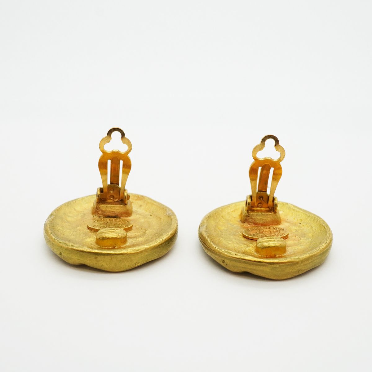 Chanel Earrings Vintage CC Logo Gold Plated — view 6